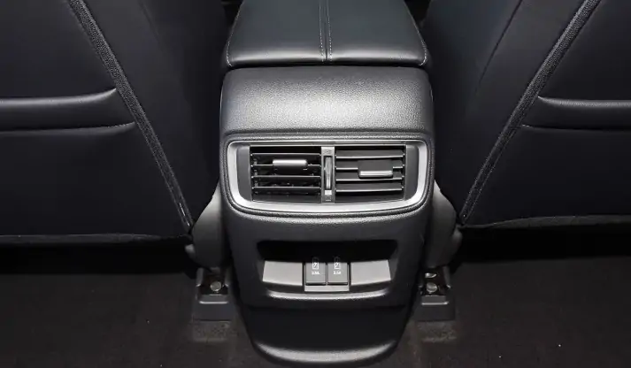 汽車行業(yè)塑料膠水，找源頭生產廠家聚力，良品率高